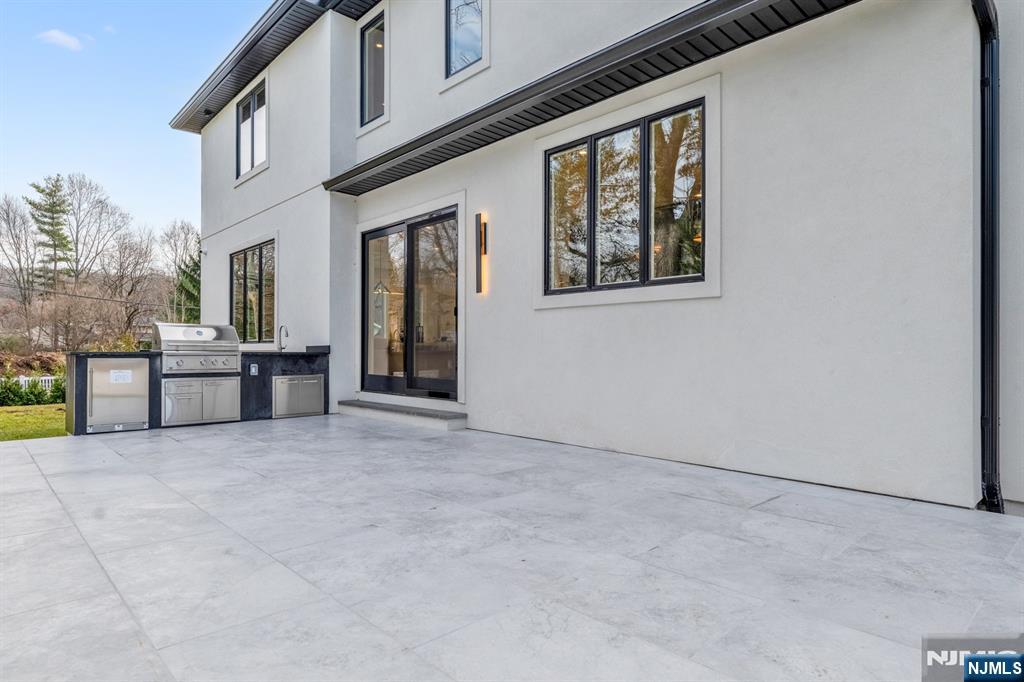 75 Susan Drive, Closter, NJ, 07624