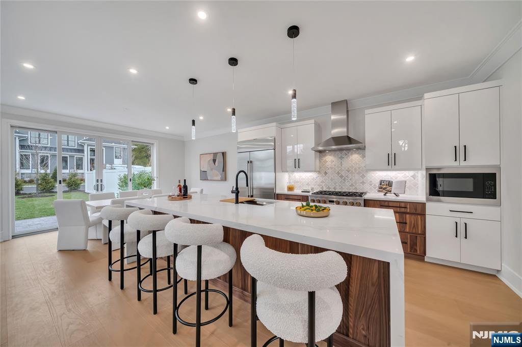 18 William Street, Closter, NJ, 07624