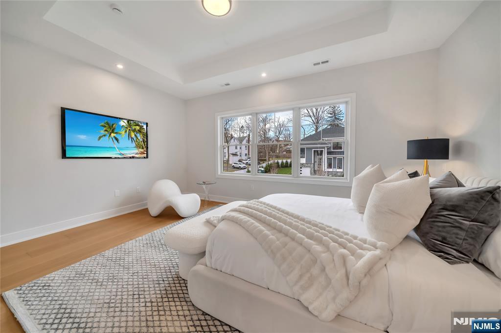 18 William Street, Closter, NJ, 07624