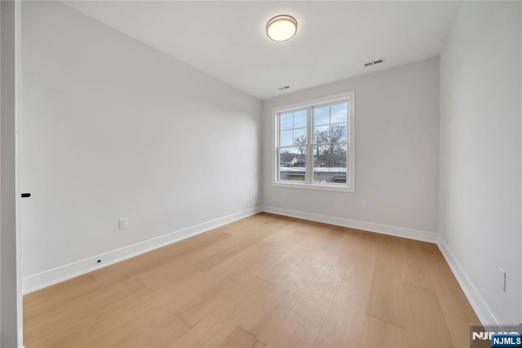 18 William Street, Closter, NJ, 07624