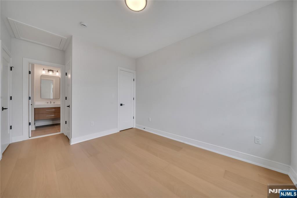 18 William Street, Closter, NJ, 07624