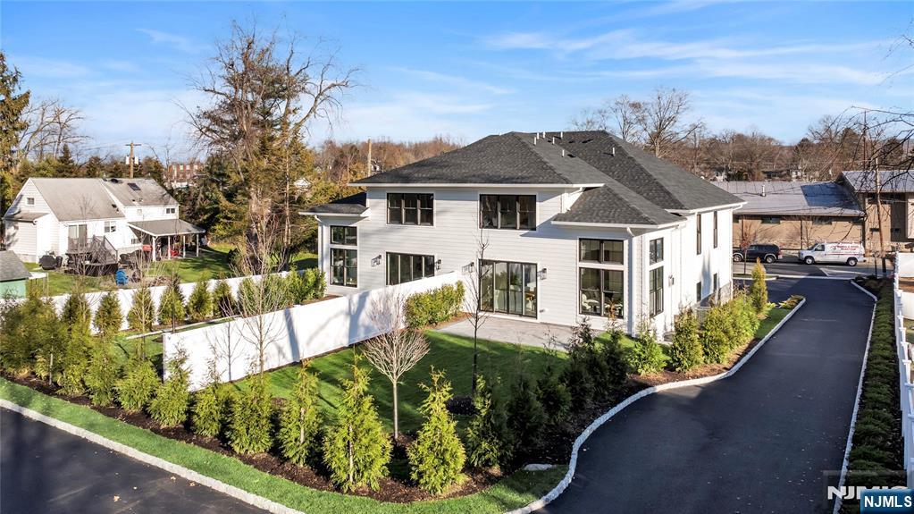 18 William Street, Closter, NJ, 07624