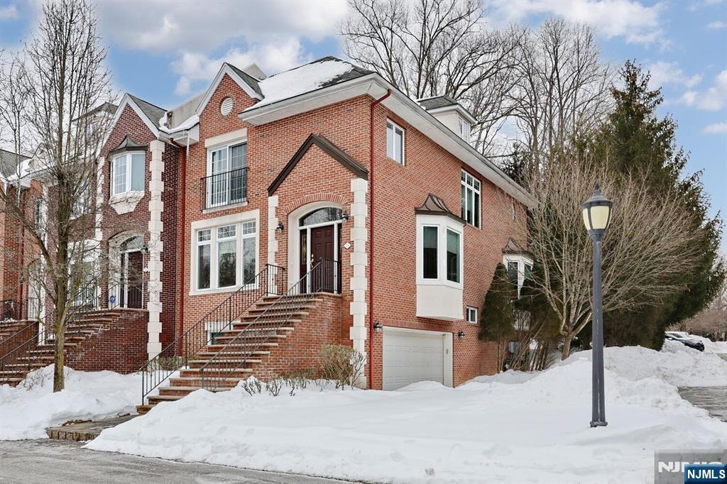 2 Eisenhower, Closter, NJ, 07624