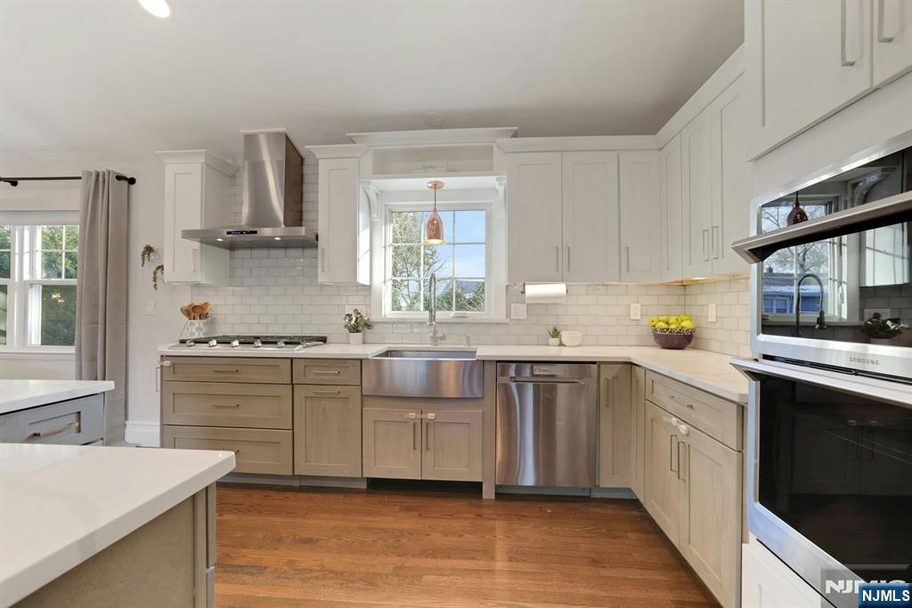 Homes for sale in Fair Lawn, NJ | 30-06 Morlot Ave, Fair Lawn, NJ 07410 | MLS# 25042853