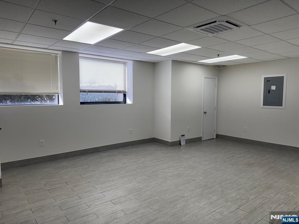 111 Charlotte Place 104 - Photo 3
