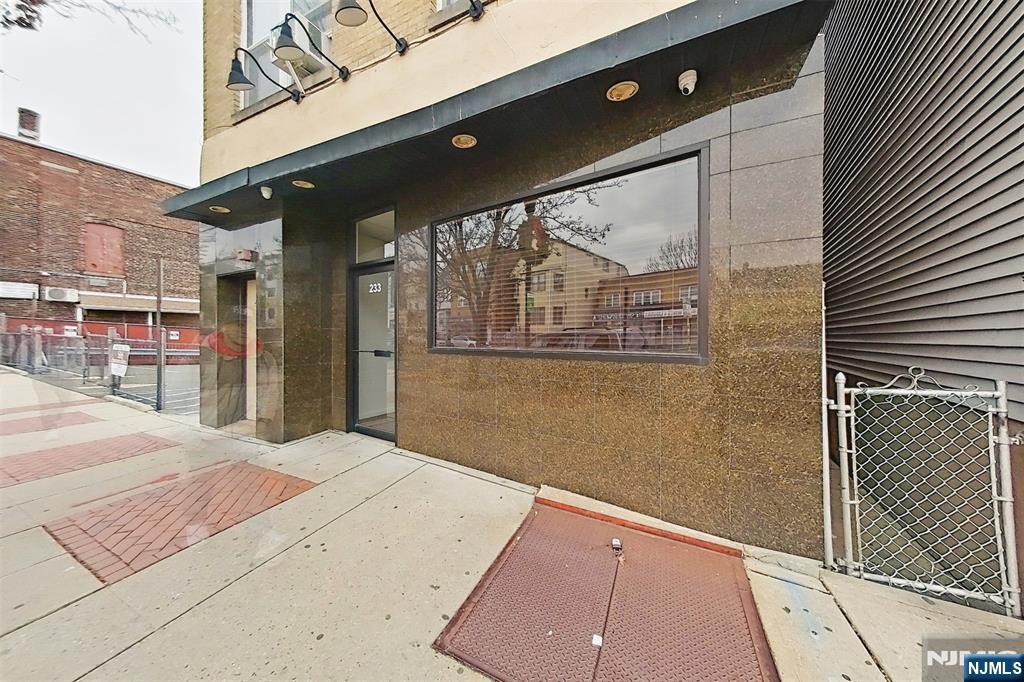 229-235 Kearny Avenue - Photo 5