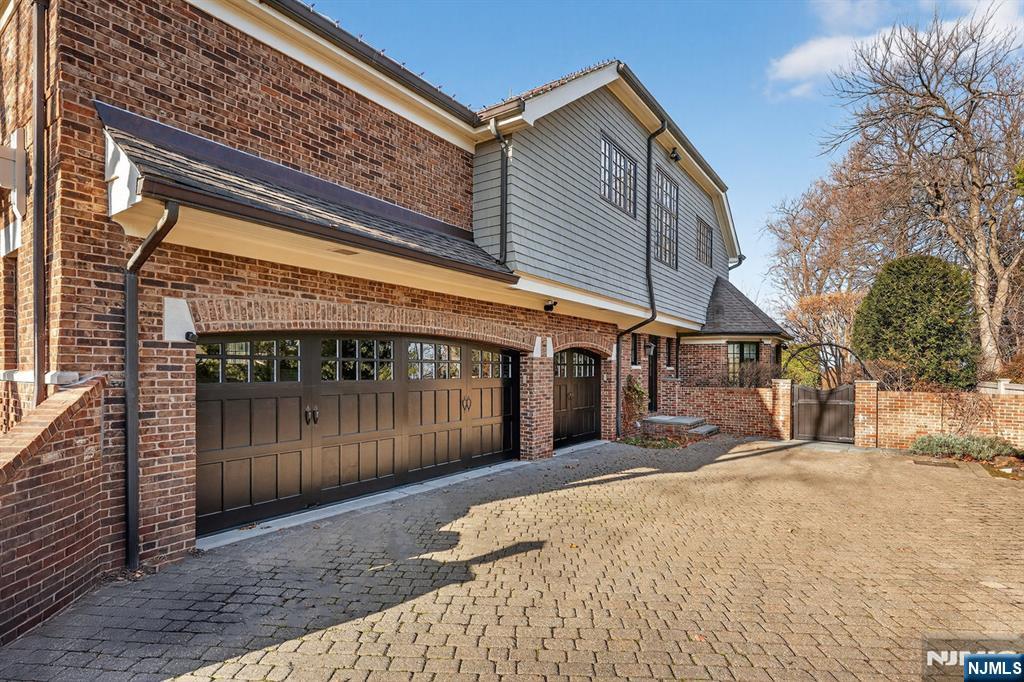 54 Hamilton Drive - Photo 5