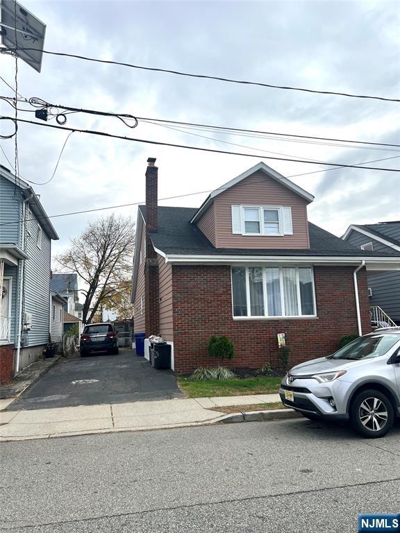 $750,000 Split Level