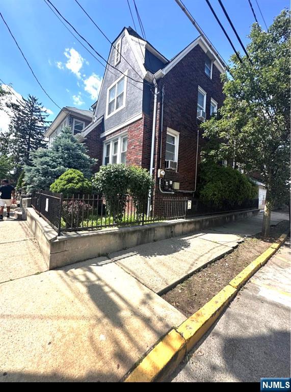 800 85th Street - Photo 2