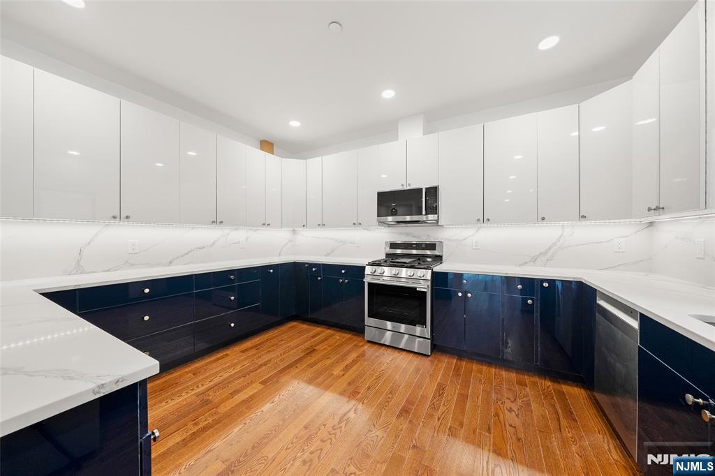 1456 River Road B - Photo 5