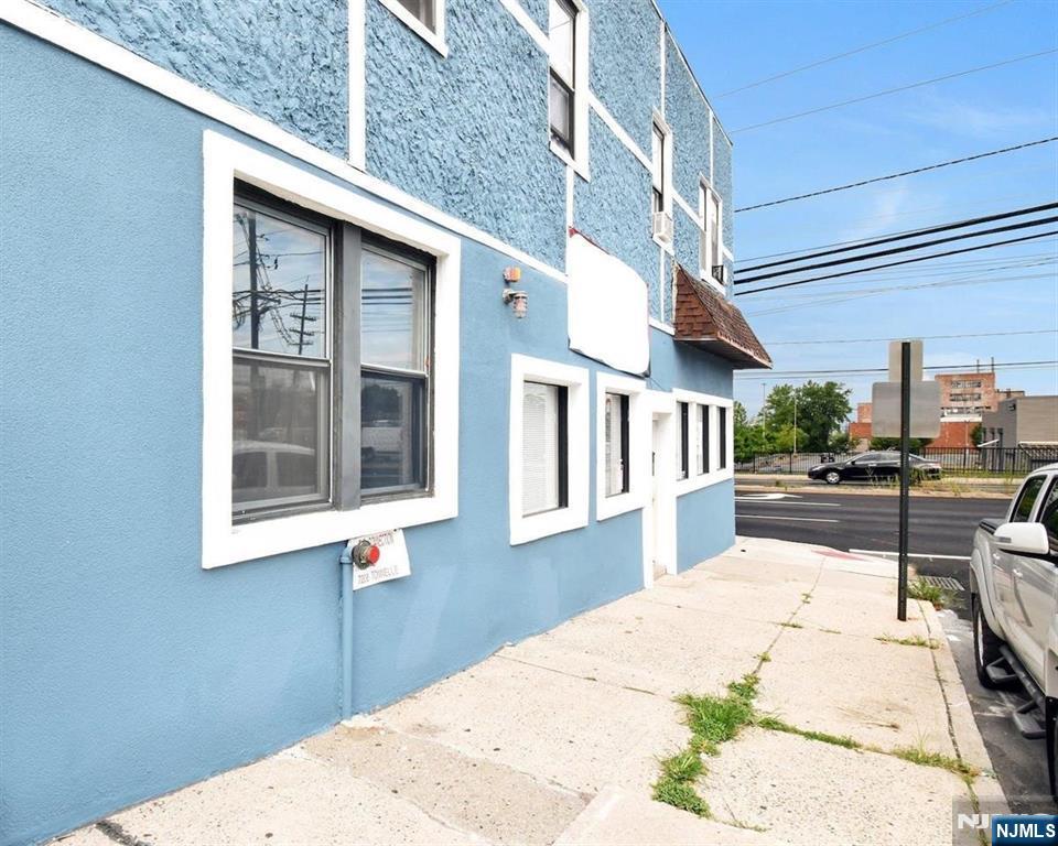 7208 Tonnelle Avenue, North Bergen NJ — listing photo