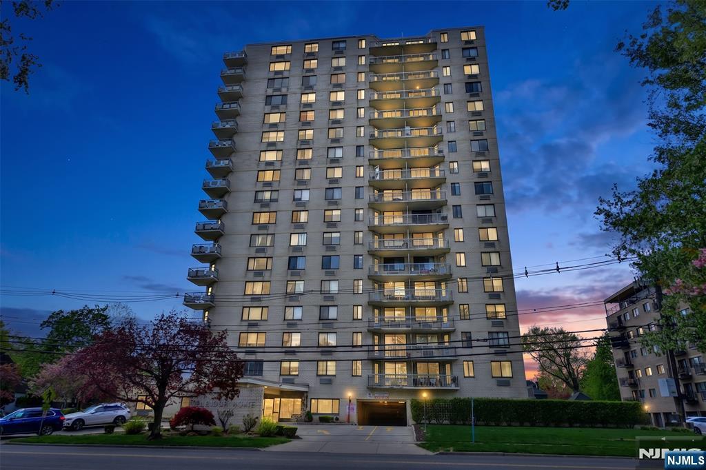 6050 Kennedy Boulevard UNIT 2E, West New York, NJ, 07093