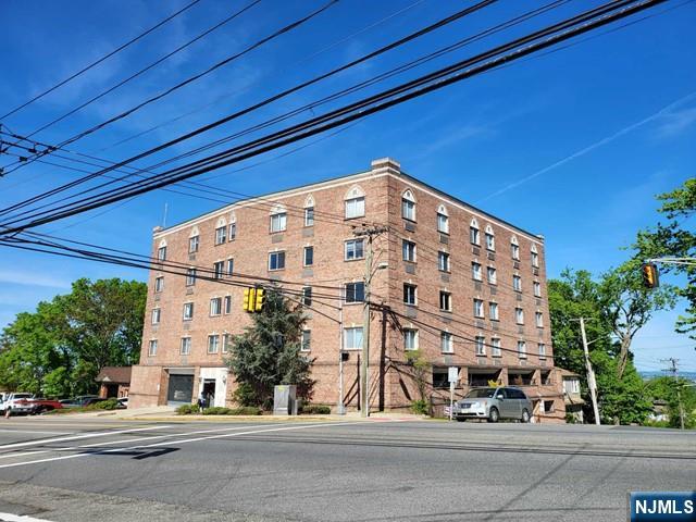 399 11th Street 301 - Photo 1
