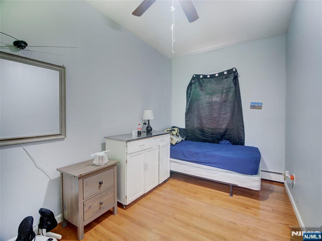 1011 Summit Avenue — photo 7