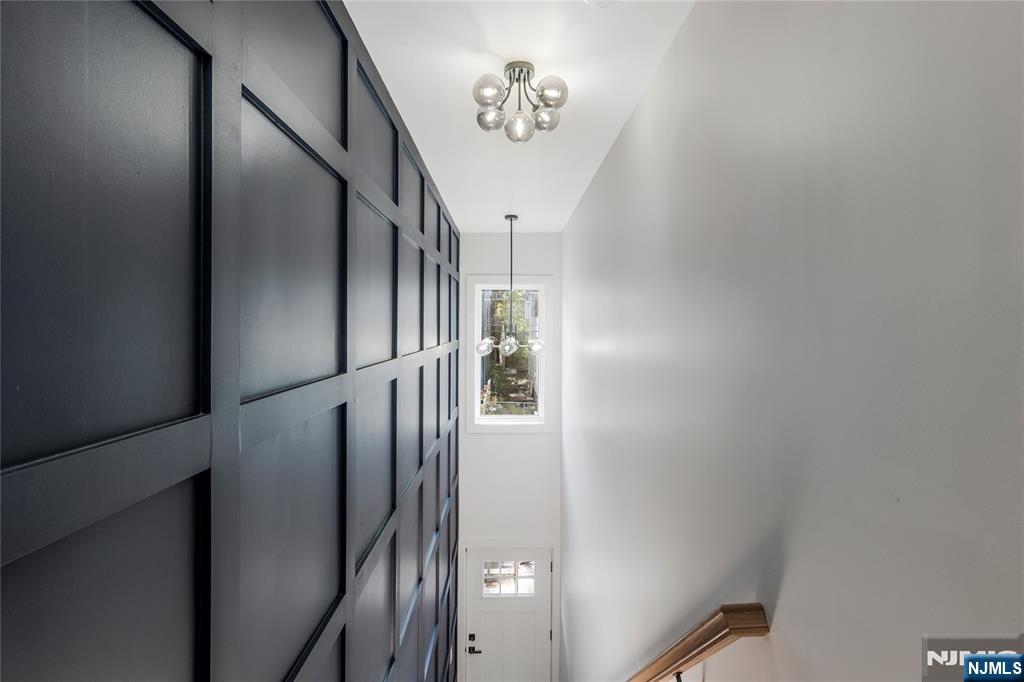 9 Voorhees — photo 14