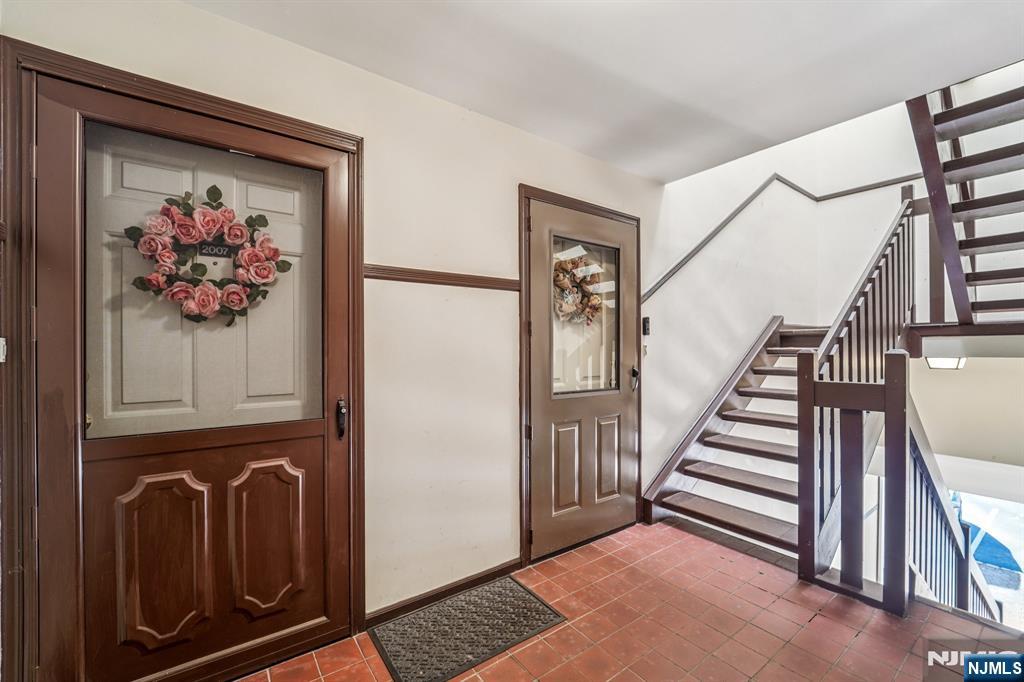 2007 Hawthorne Lane 2007 - Photo 4