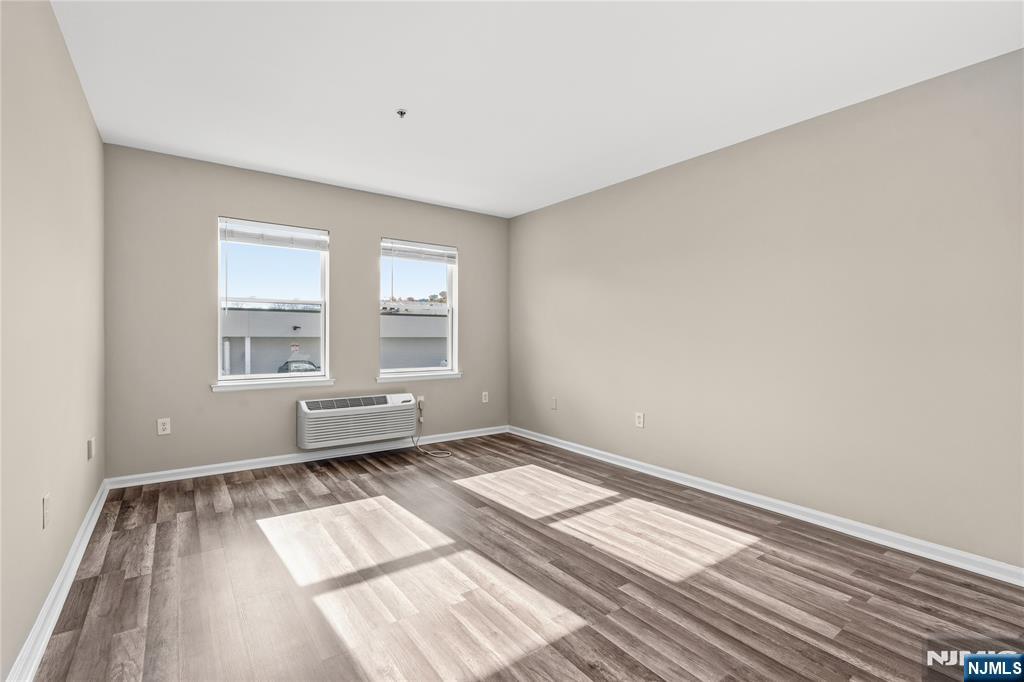905 River Road 224 - Photo 3