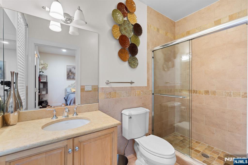 65 Prospect Avenue, Haworth, NJ, 07641