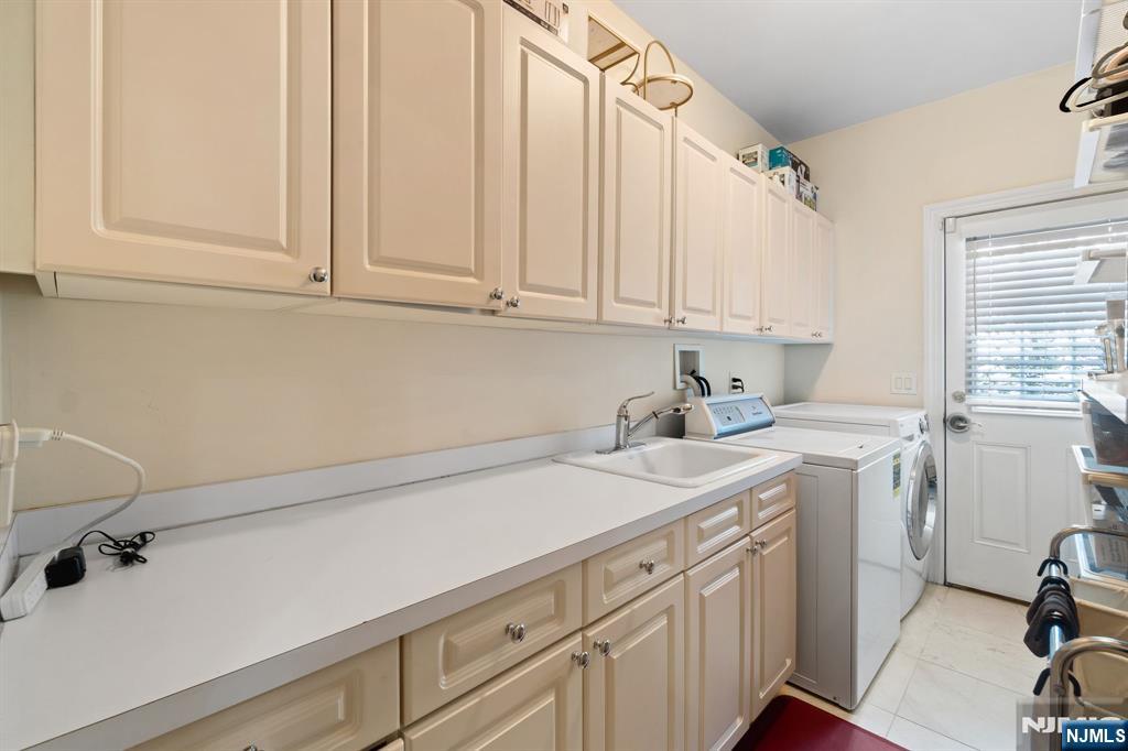 65 Prospect Avenue, Haworth, NJ, 07641