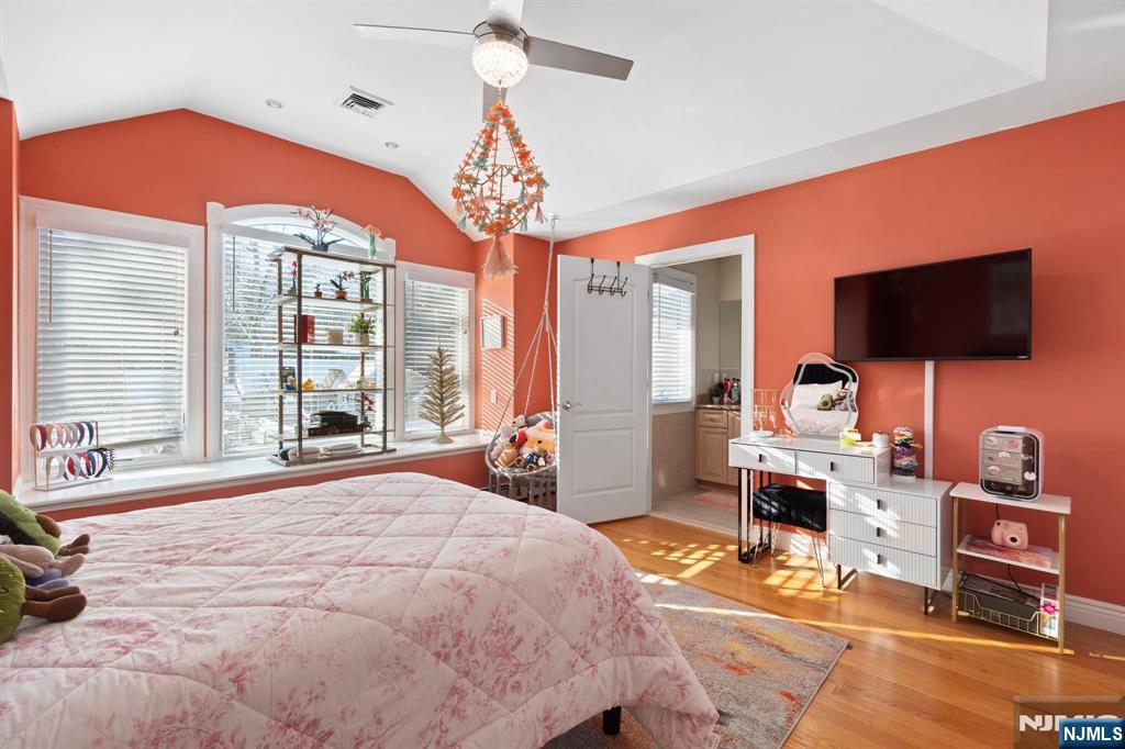 65 Prospect Avenue, Haworth, NJ, 07641