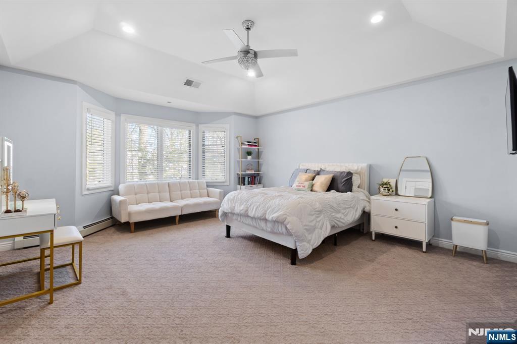 65 Prospect Avenue, Haworth, NJ, 07641