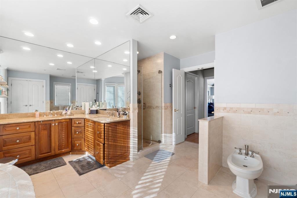 65 Prospect Avenue, Haworth, NJ, 07641