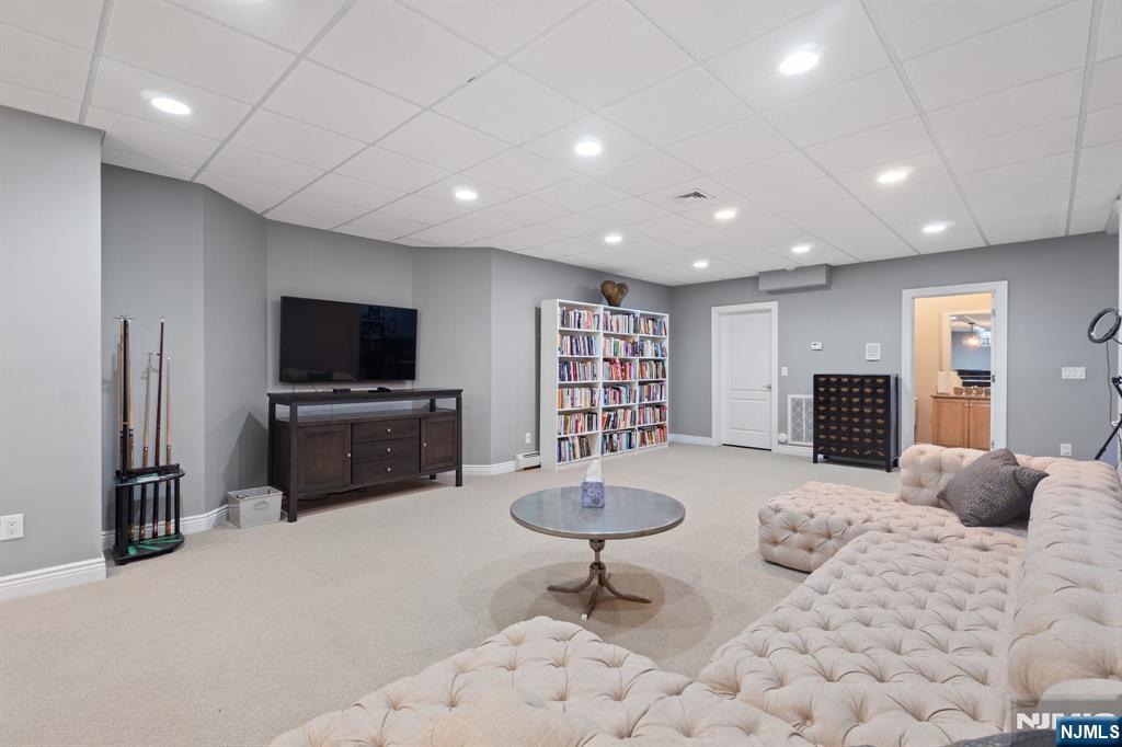 65 Prospect Avenue, Haworth, NJ, 07641