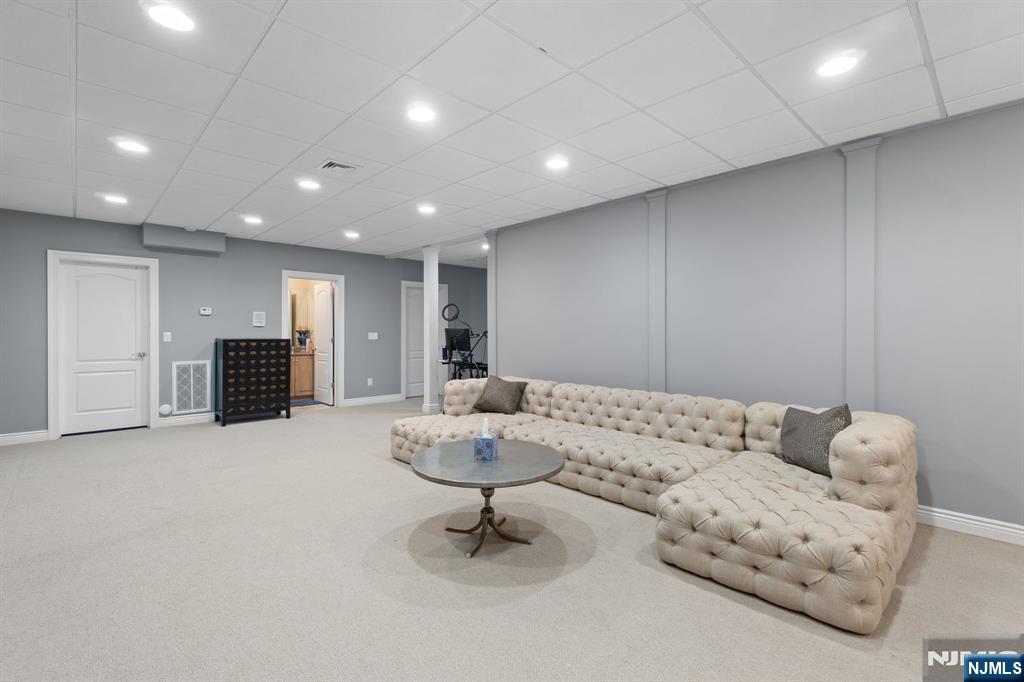 65 Prospect Avenue, Haworth, NJ, 07641