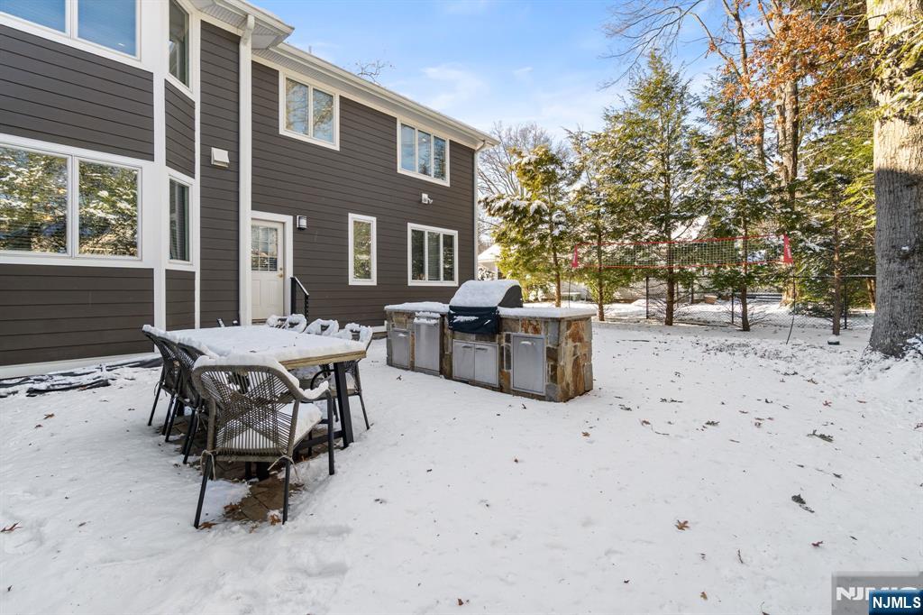 65 Prospect Avenue, Haworth, NJ, 07641