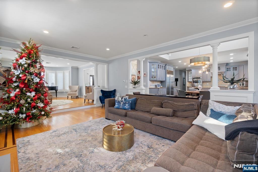 65 Prospect Avenue, Haworth, NJ, 07641