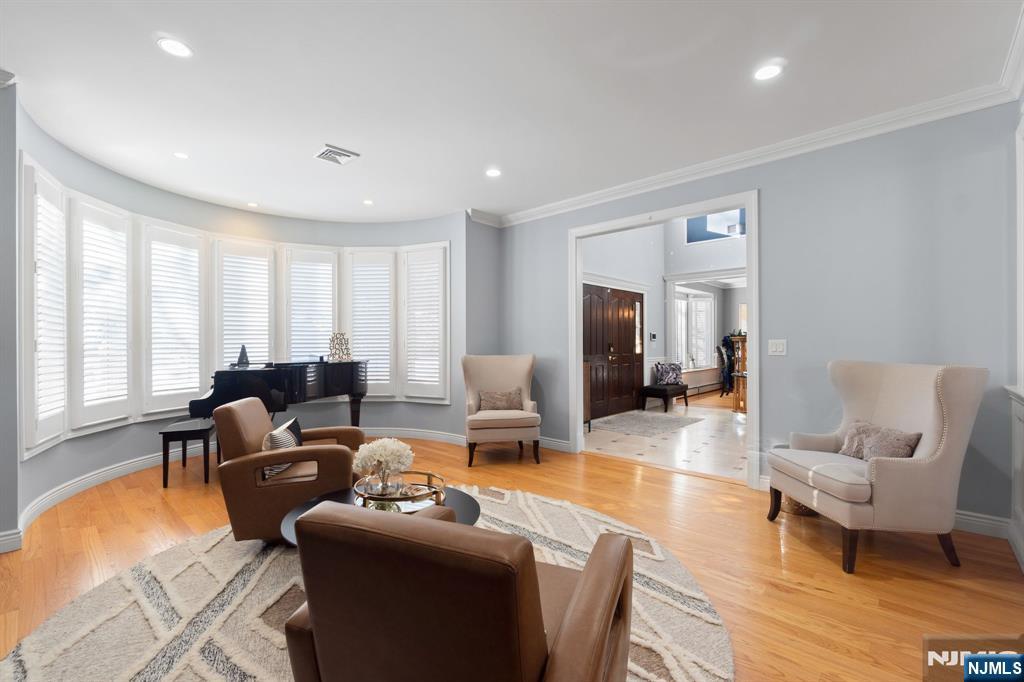 65 Prospect Avenue, Haworth, NJ, 07641