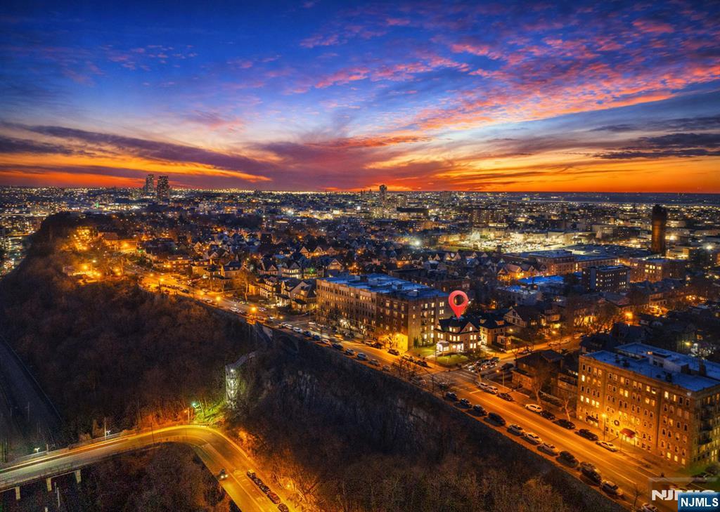 859 Boulevard East - Photo 5