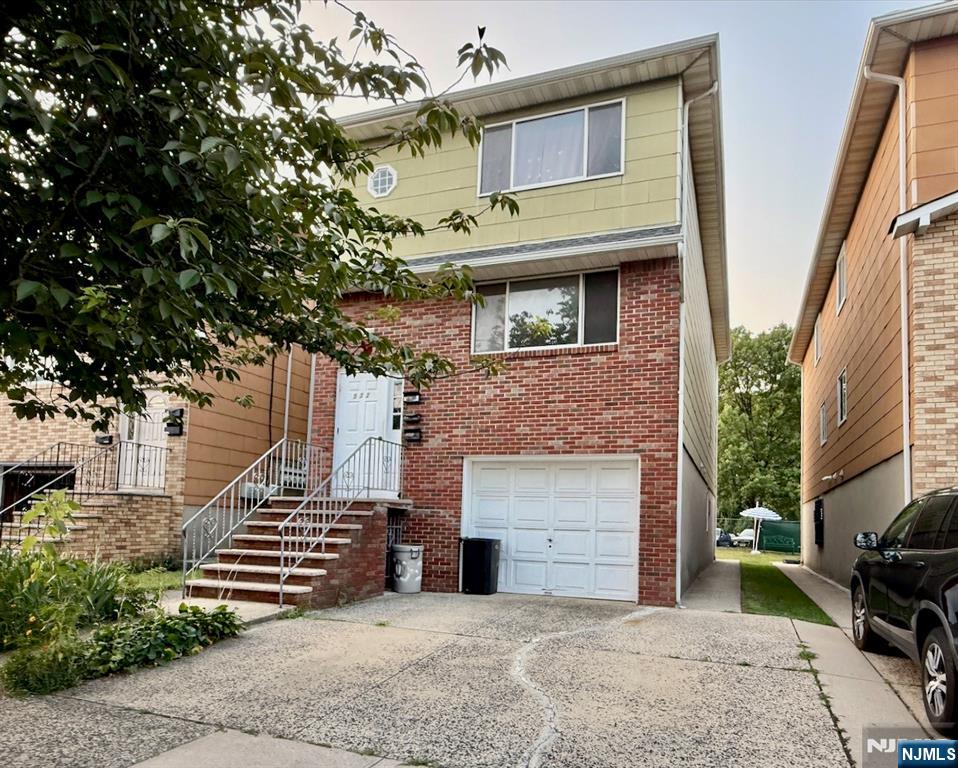 Rosa Agency Listings