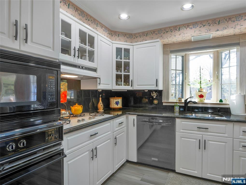 719 Neill Court, Oradell, NJ, 07649