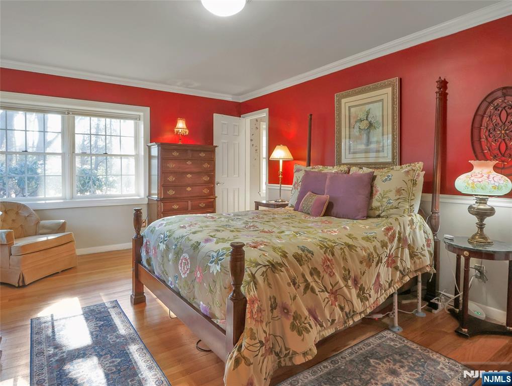 719 Neill Court, Oradell, NJ, 07649