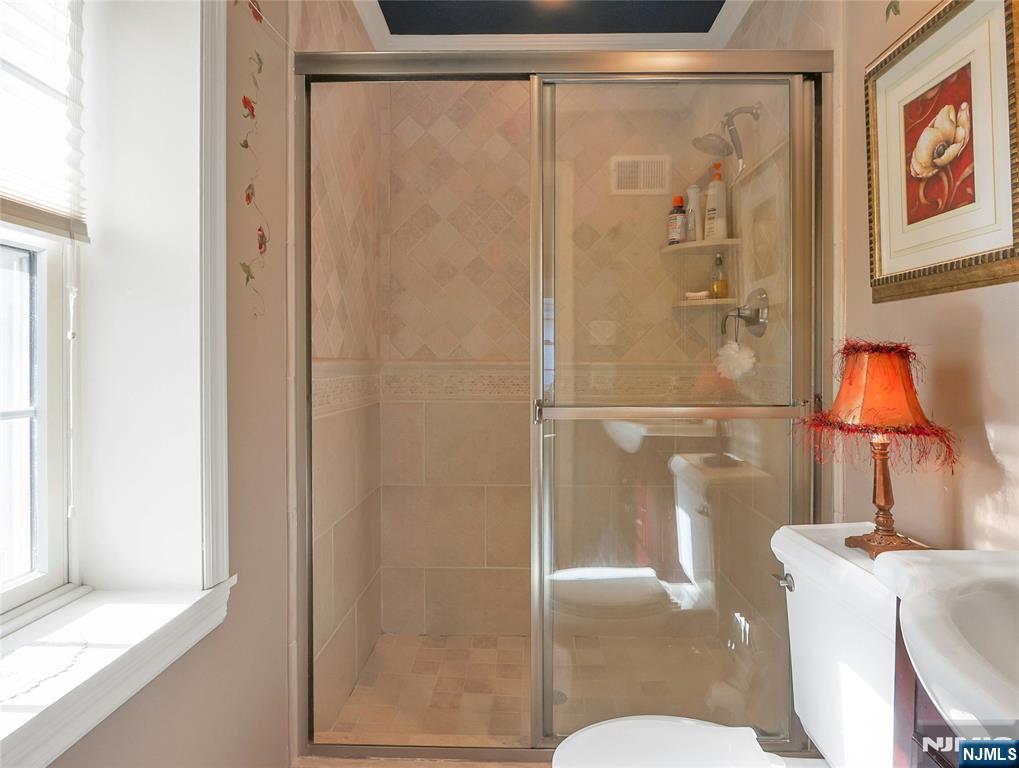 719 Neill Court, Oradell, NJ, 07649