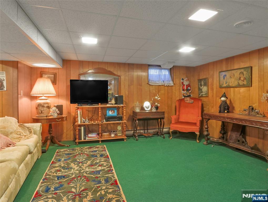 719 Neill Court, Oradell, NJ, 07649