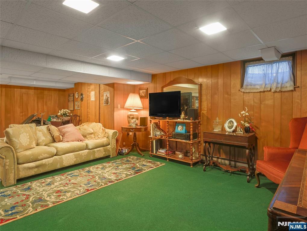 719 Neill Court, Oradell, NJ, 07649