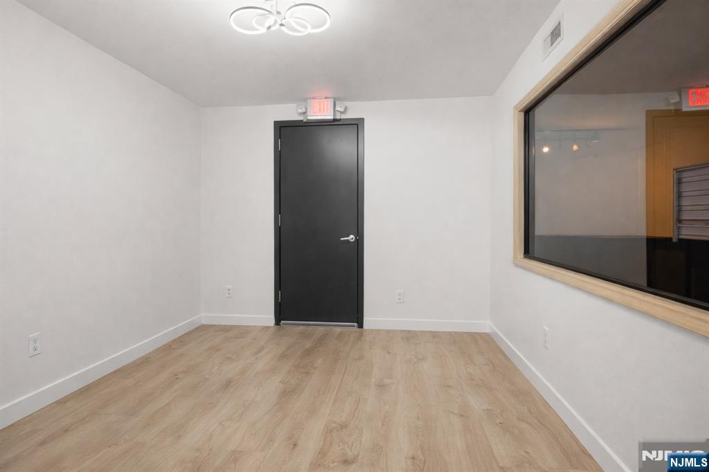 1618 Parker Avenue — photo 19
