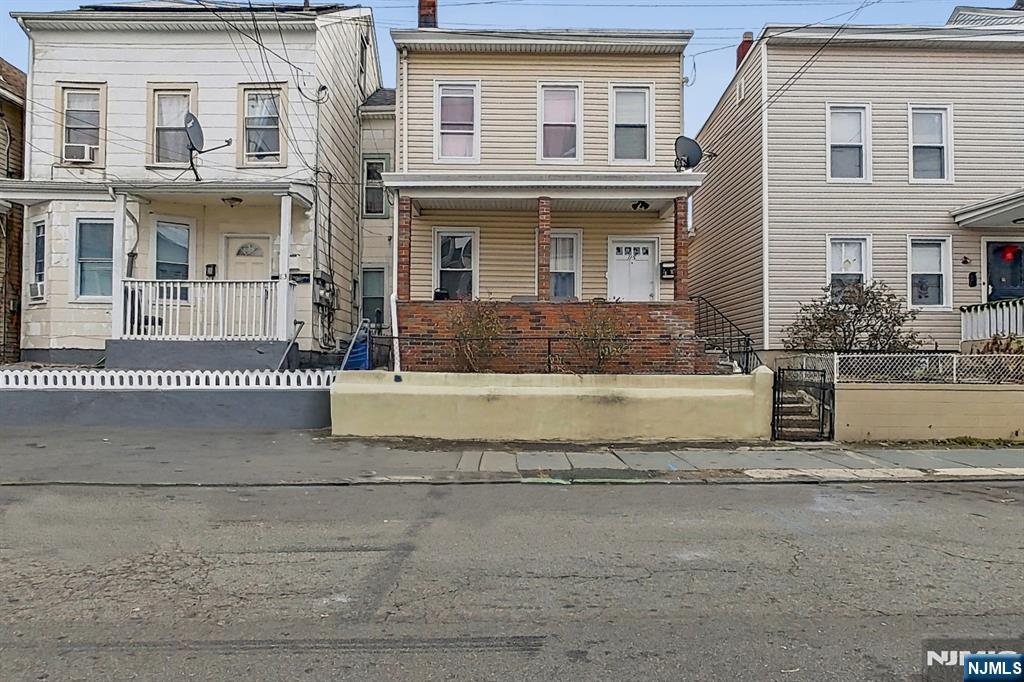 115 Butler Street - Photo 3