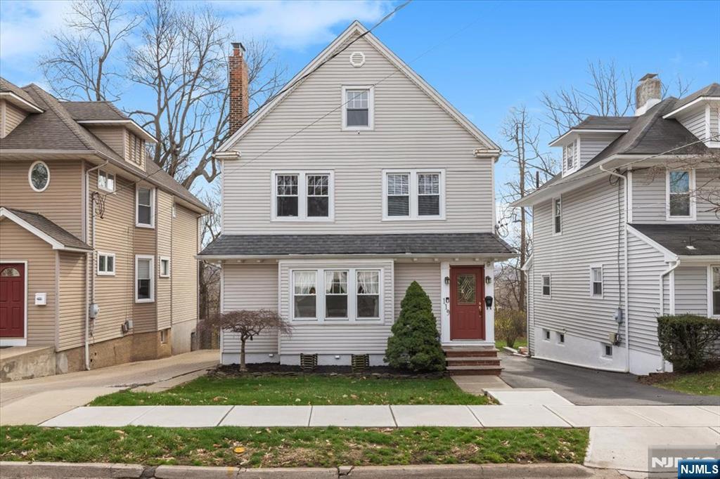 18 Lake Road, Upper Saddle River, NJ, 07458