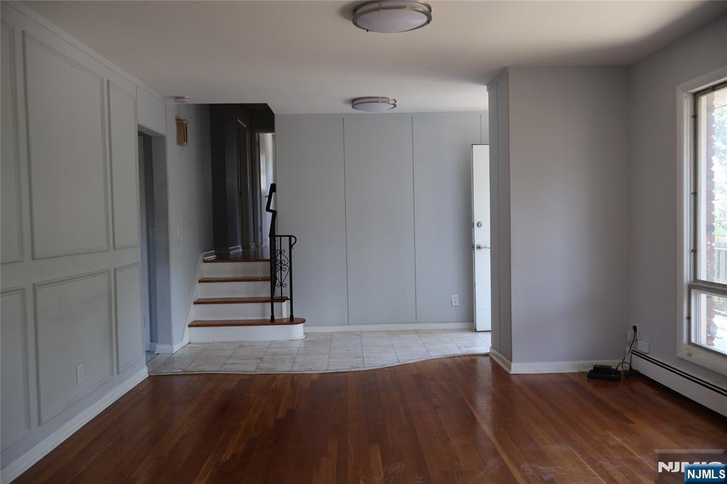 1032 Glen Road