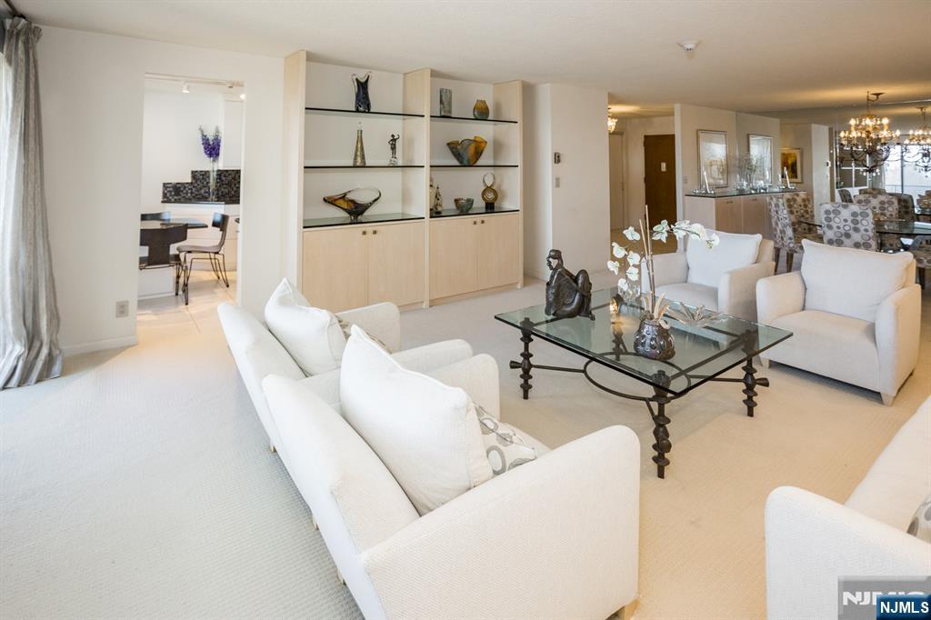 100 Old Palisade Road UNIT 1402, Fort Lee, NJ, 07024