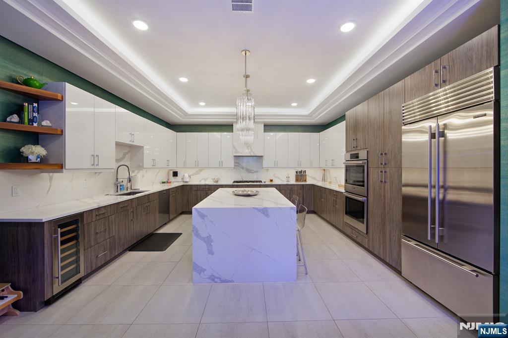 193 Pulis Avenue, Franklin Lakes, NJ, 07417