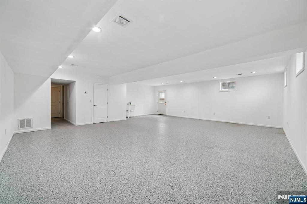 255 Westminster Place