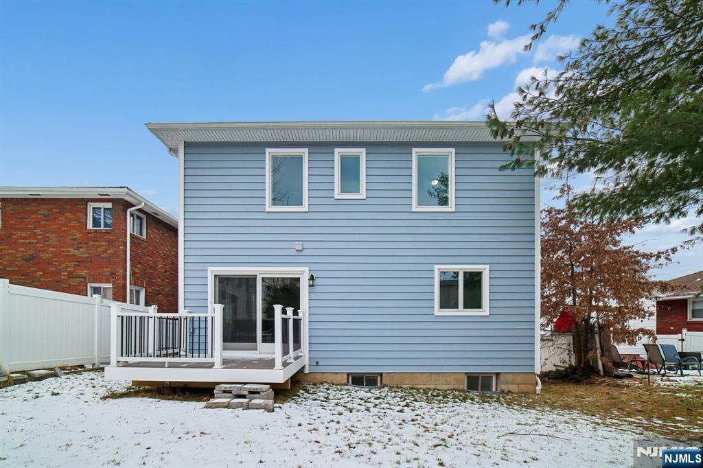 255 Westminster Place