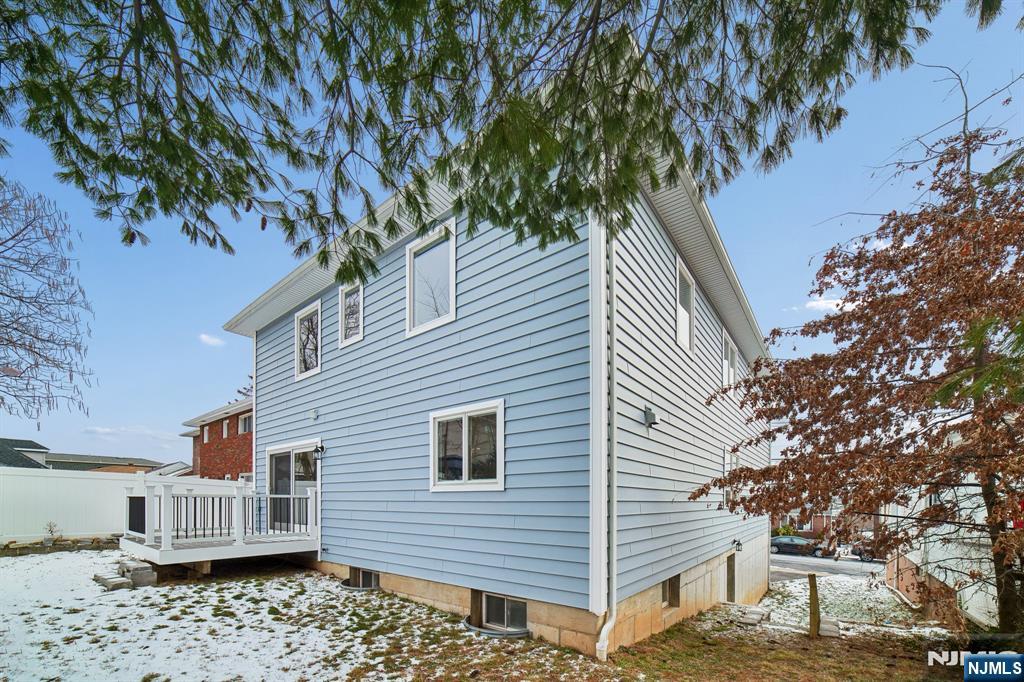 255 Westminster Place