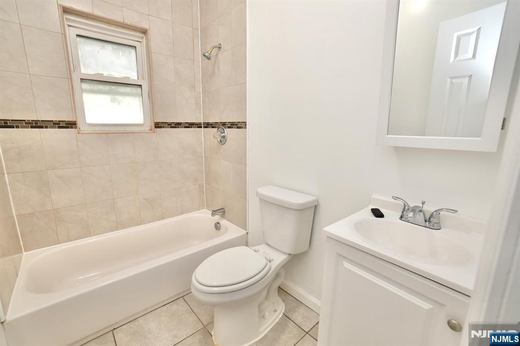 151 Vermont Avenue, Newark, NJ, 07106