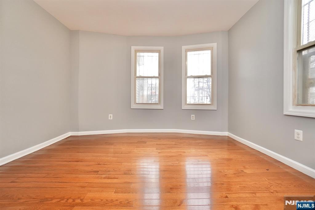 151 Vermont Avenue, Newark, NJ, 07106