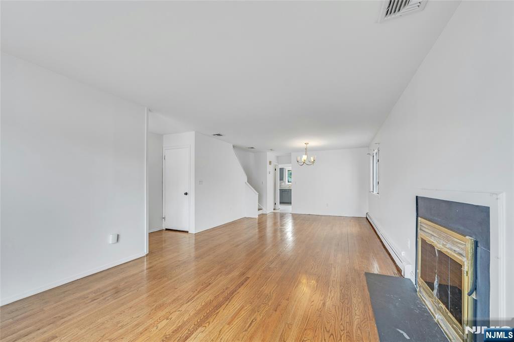 2410 3rd Street - Photo 4